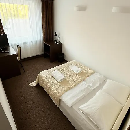 Junior 2 Hotel 3*