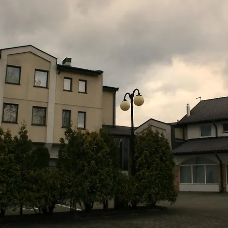 Junior 2 Hotel Krakow