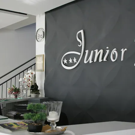Junior 2 3* Krakow