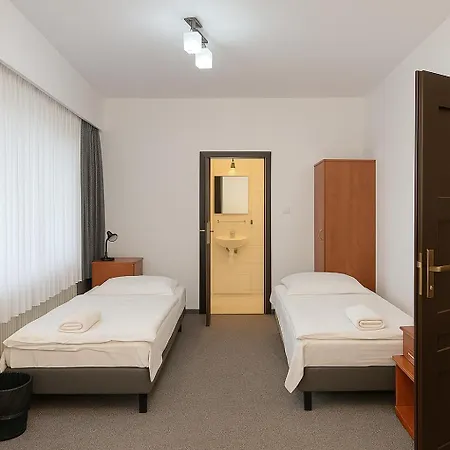 Junior 2 Hotel 3*